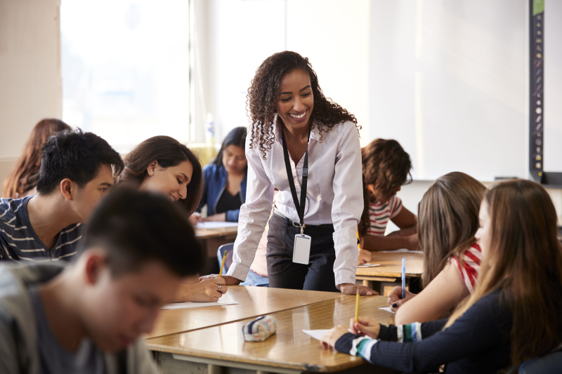 Diverse children working in classroom iStock-1389037767.jpg